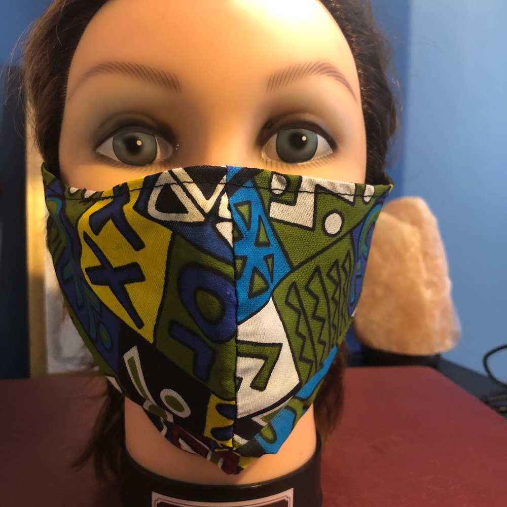 Face mask - Picture 6 of 8